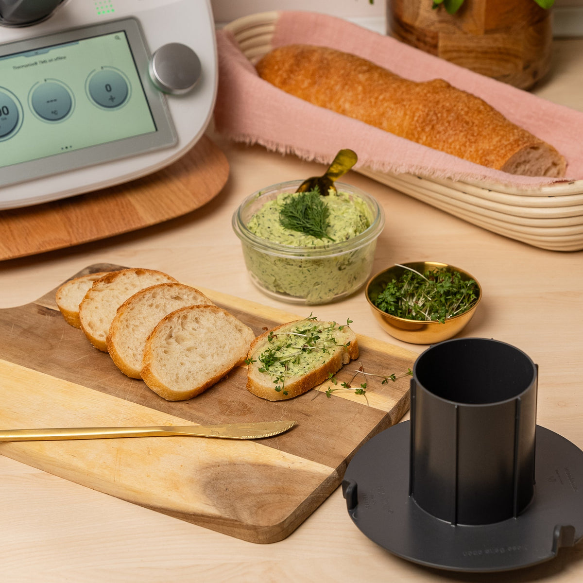 Kräuterbutter aus dem Thermomix - Wundermix GmbH