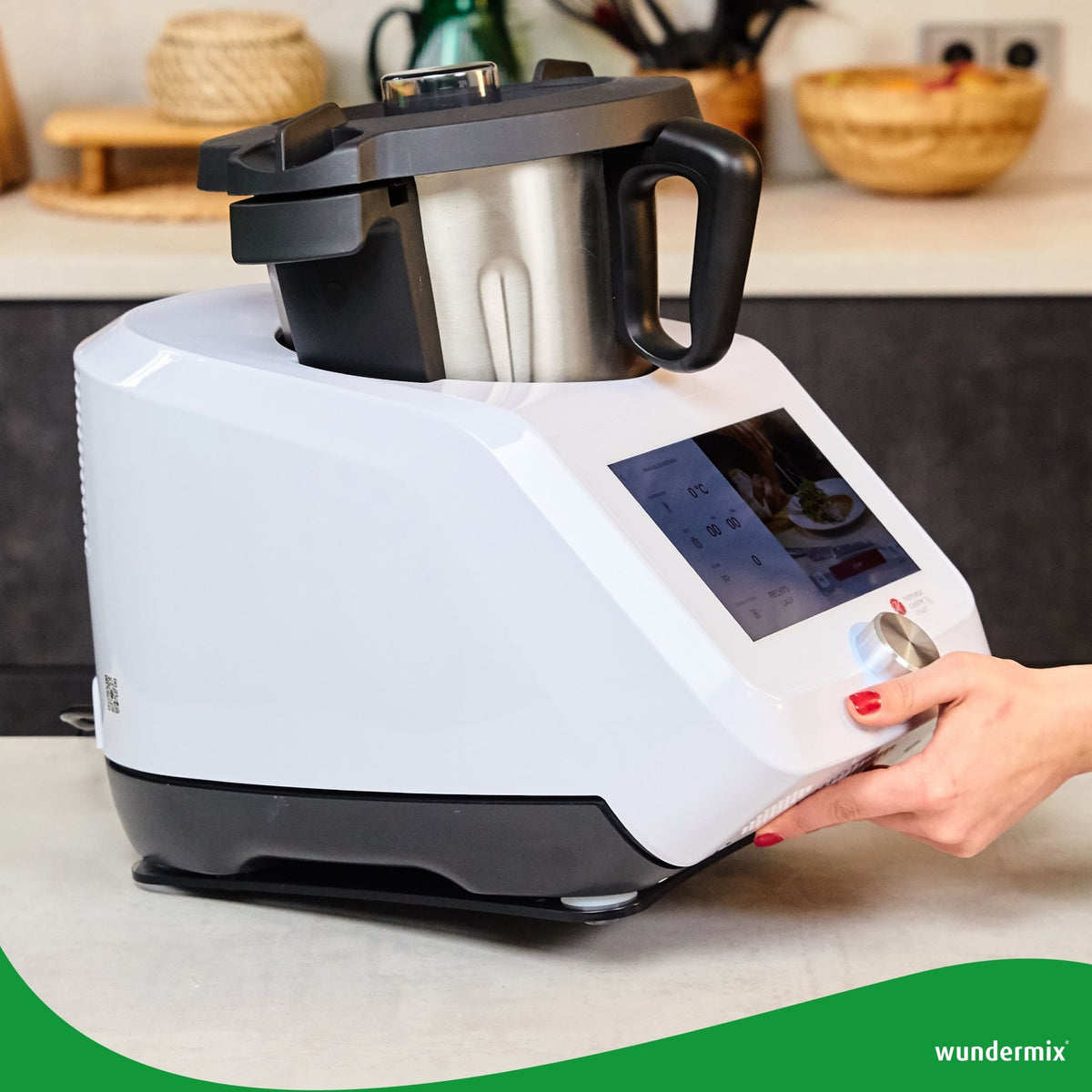 EasySlider® | Gleitbrett aus Acrylglas für Monsieur Cuisine - Wundermix GmbH