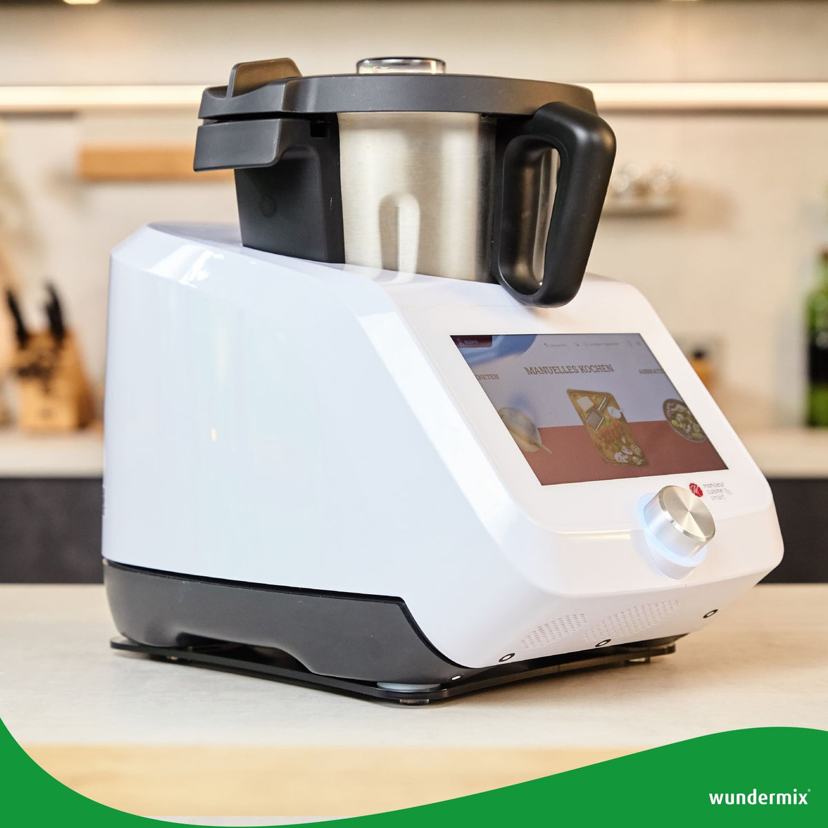 EasySlider® | Gleitbrett aus Acrylglas für Monsieur Cuisine - Wundermix GmbH