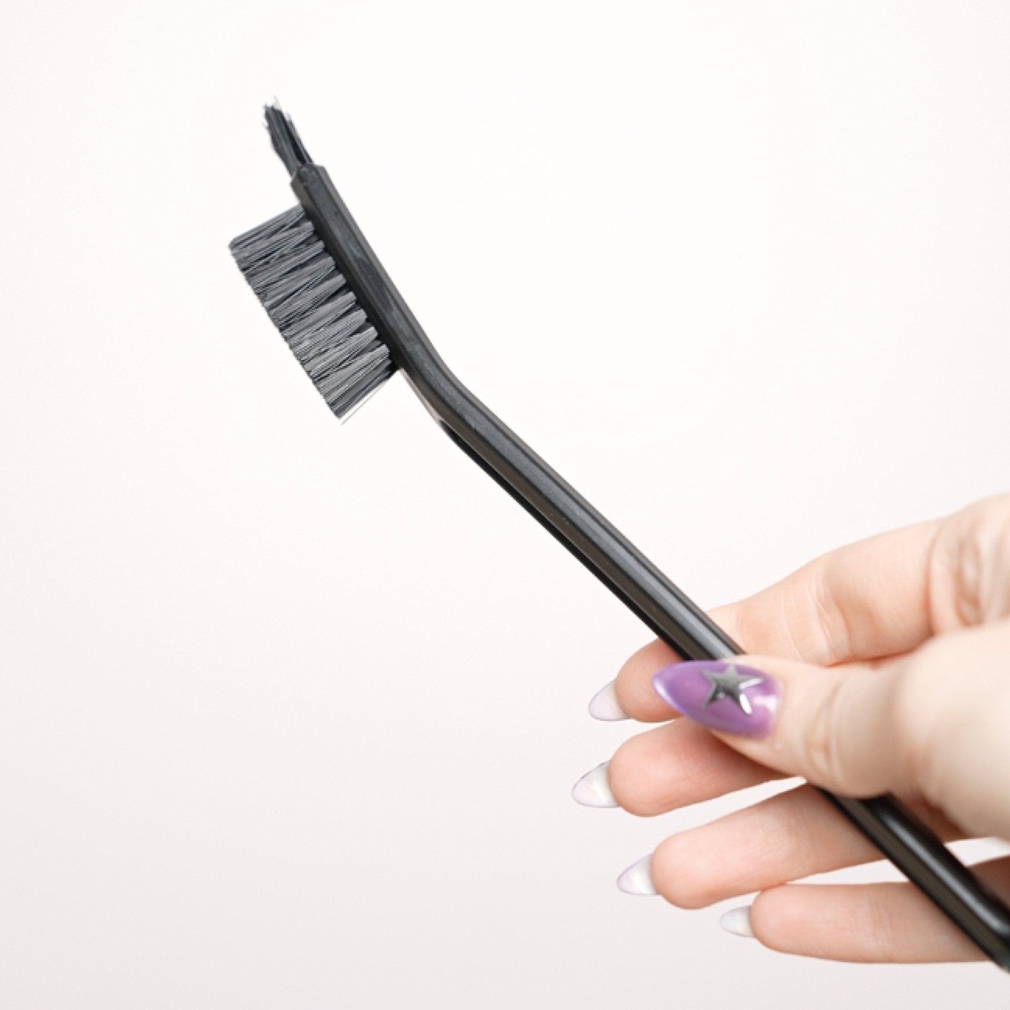 WunderBrush® Precision | Reinigungsbürste für Gehäuse und Mixtopf - Isolierung - Wundermix GmbH