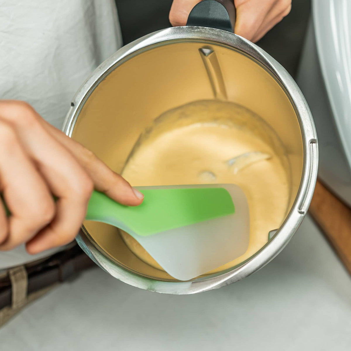 FlexiSpatel® | Flexibler Spatel für deine Küchenmaschine - Wundermix GmbH