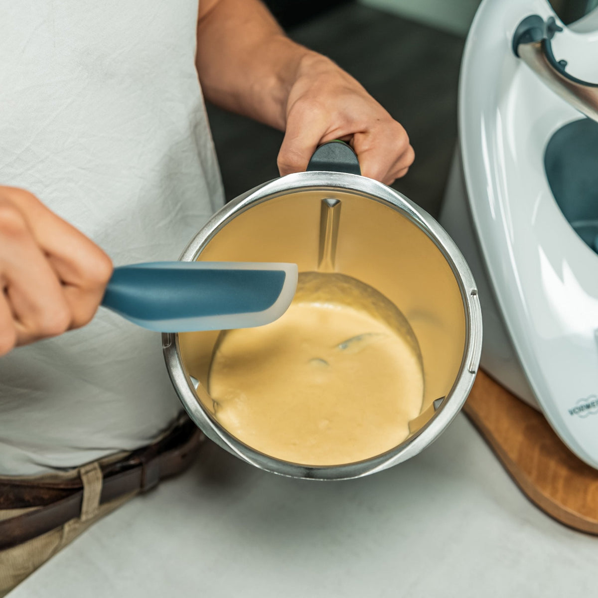 WunderSpatel® | Biegsamer Spatel ideal für deine Küchenmaschine - Wundermix GmbH