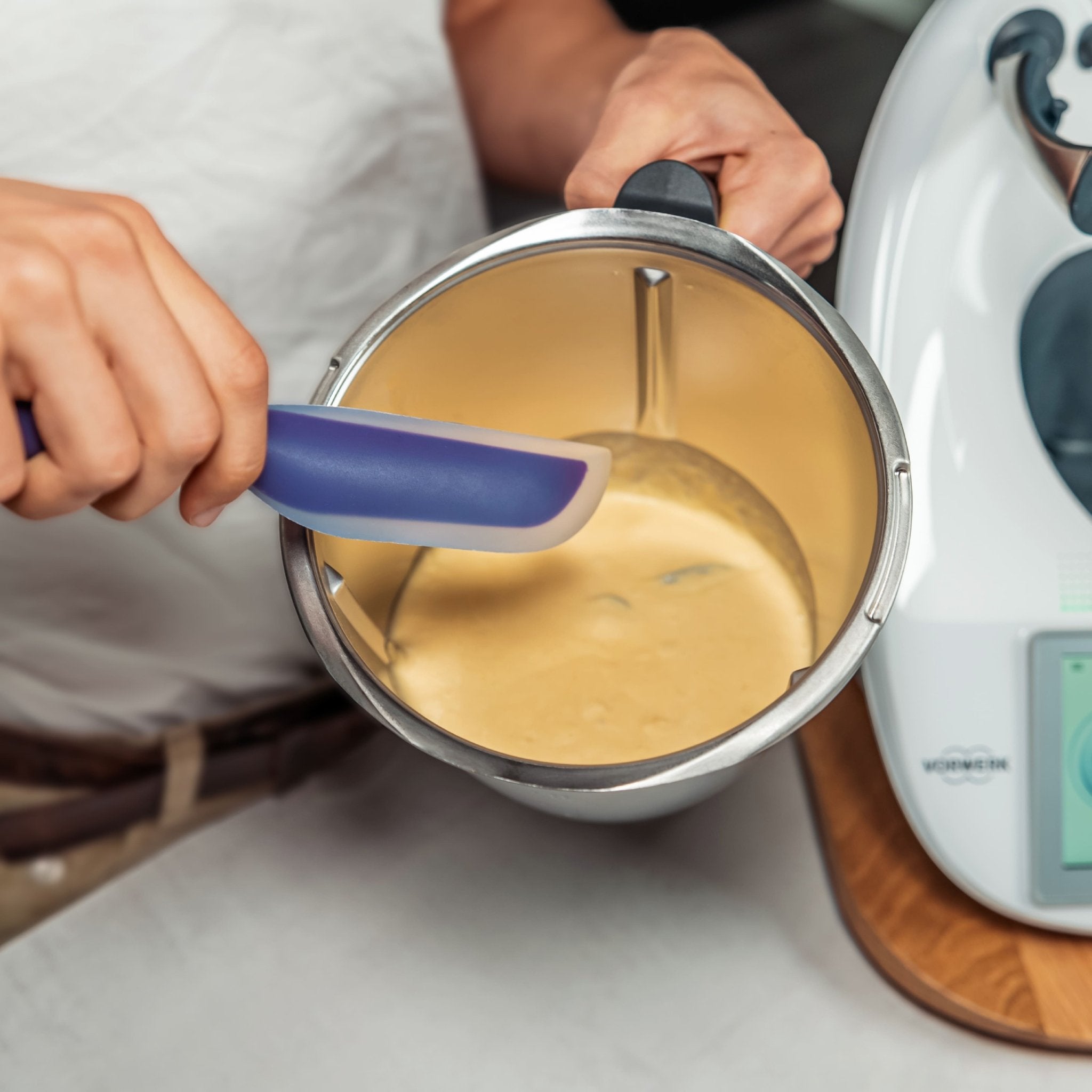 WunderSpatel® | Biegsamer Spatel ideal für deine Küchenmaschine - Wundermix GmbH