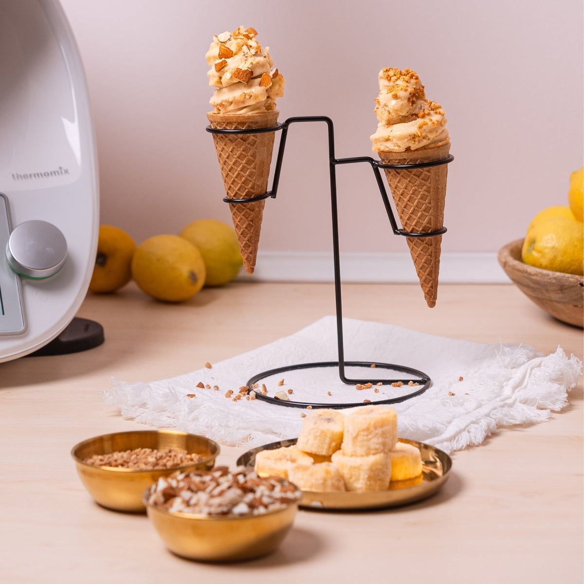 Pures Bananen-Softeis (ohne Zucker) - Wundermix GmbH