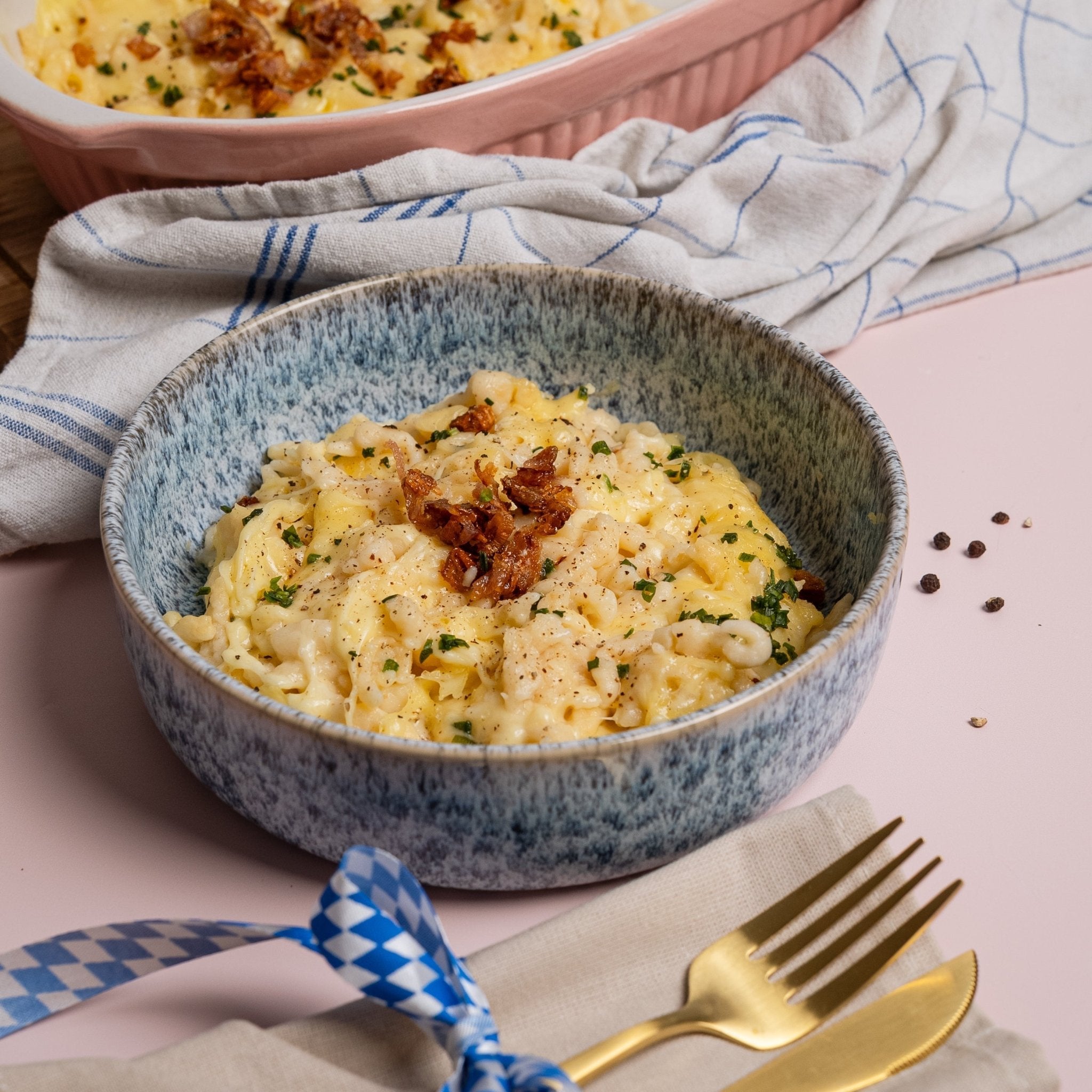 Käsespätzle aus dem Thermomix® Der schwäbische Klassiker neu interpretiert - Wundermix GmbH