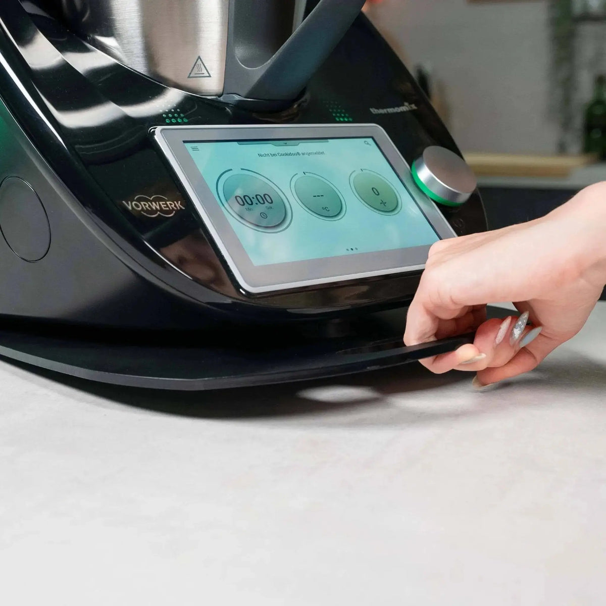 [B - Ware] EasySlider® | Mattschwarz | Gleitbrett aus Acrylglas für Thermomix TM6, TM5 - Wundermix GmbH