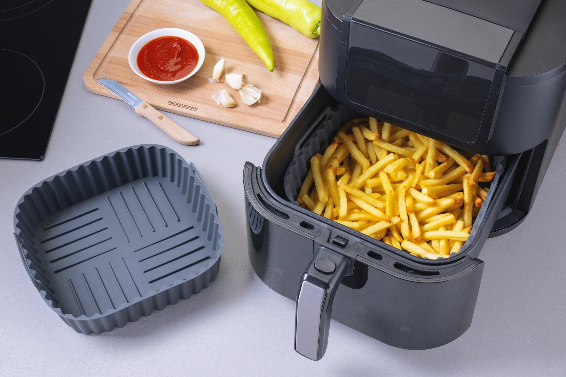 Airfryer Silikonform 19×19 cm für Heißluftfritteuse - Wundermix GmbH
