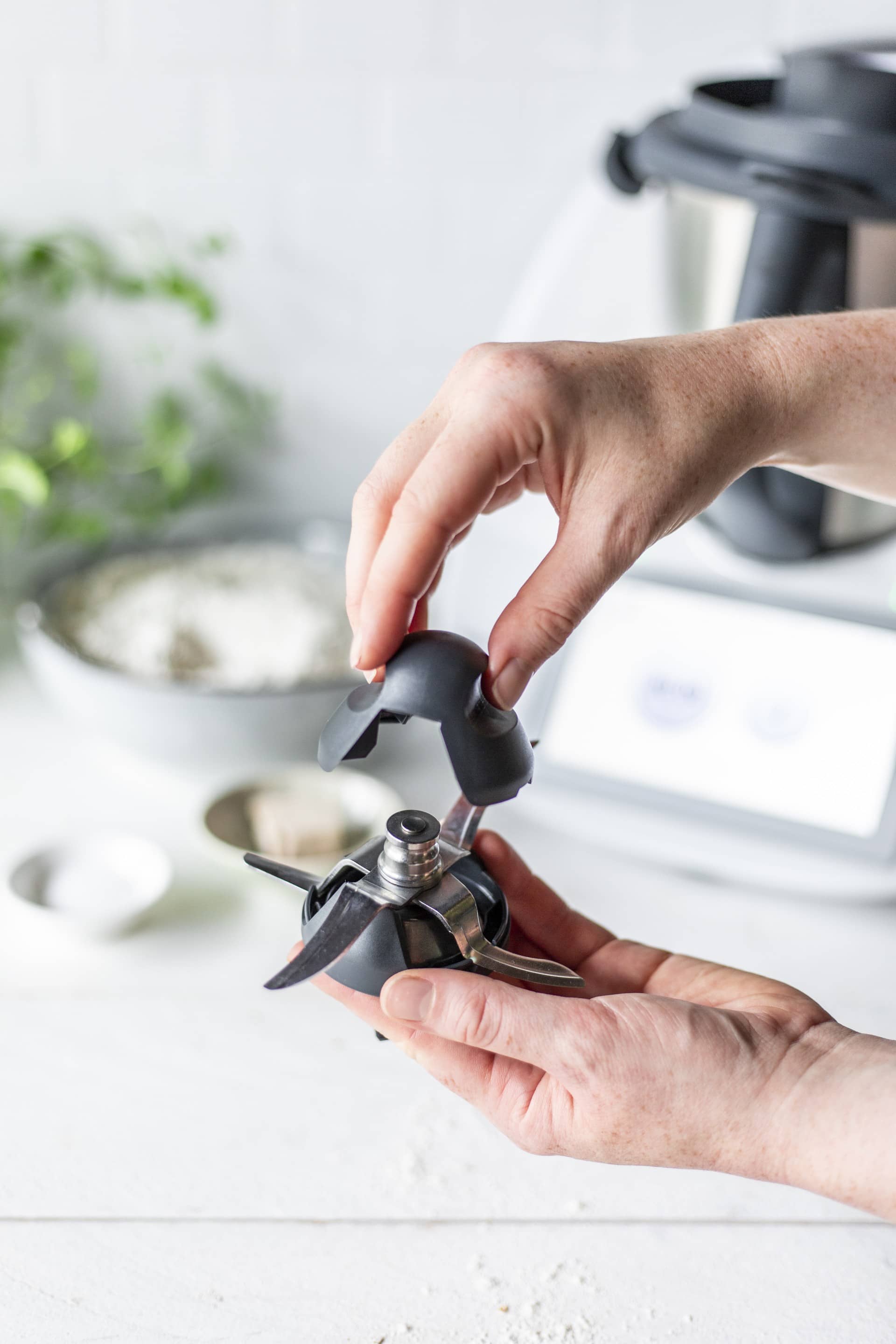 TeigPRO | Teigrestevermeider für Thermomix TM7, TM6, TM5 - Wundermix GmbH